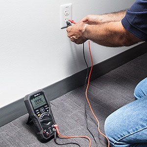 FLIR DM92 : True RMS Industrial Multimeter - Image 3