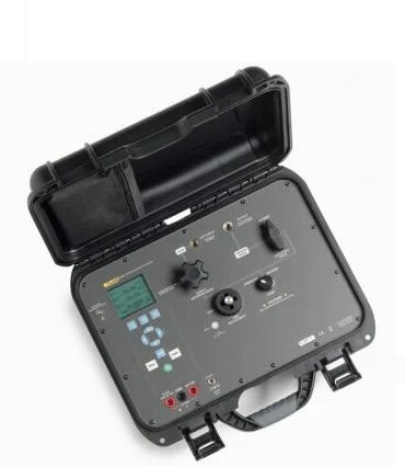 Fluke Calibration 3130: Portable Pressure Calibrator