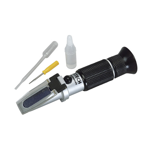 Extech RF11: Portable Sucrose Brix Refractometer (0 to 10%) with ATC