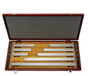 Mitutoyo 516-Series: Metric Square Gage Block Set, Long Block Set, Wear Block Set